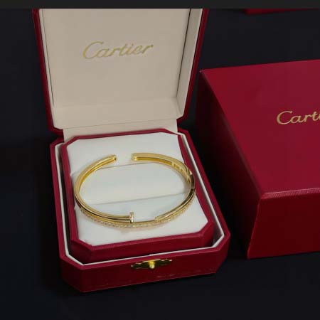 2026年2月4日入荷新品Cartier腕輪/ブレスレットギ...