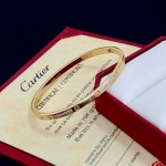2026年2月4日入荷新品Cartier腕輪/ブレスレットギフト/誕生日/記念品/アクセサリーxin工場