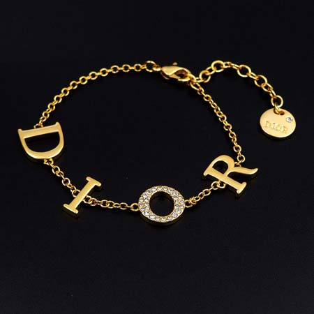 2026年2月5日入荷新品Diorブレスレットギフト/誕生日...