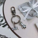 2026年2月5日入荷新品Dior キーホルダー ギフト/誕生日/記念品/アクセサリーxin工場