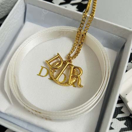 2026年2月5日入荷新品Diorネックレスギフト/誕生日/...