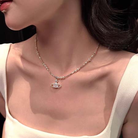 2026年2月5日入荷新品Vivienneネックレスギフト/...