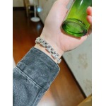 2026年2月5日入荷新品Gucciブレスレットギフト/誕生日/記念品/アクセサリーxin工場