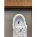 2026年2月21日入荷新作Louis Vuitton靴/スニーカー人気商品★/誕生日プレゼント/流行/高品質/JY工場