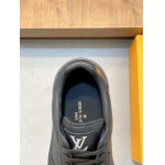 2026年2月21日入荷新作Louis Vuitton靴/スニーカー人気商品★/誕生日プレゼント/流行/高品質/JY工場