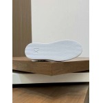 2026年2月21日入荷新作Louis Vuitton靴/スニーカー人気商品★/誕生日プレゼント/流行/高品質/JY工場