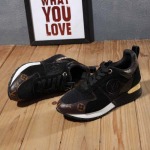 2026年2月21日入荷新作Louis Vuitton靴/スニーカー人気商品★/誕生日プレゼント/流行/高品質/JY工場