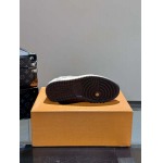 2026年2月21日入荷新作Louis Vuitton靴/スニーカー人気商品★/誕生日プレゼント/流行/高品質/JY工場