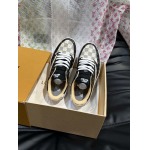 2026年2月21日入荷新作Louis Vuitton靴/スニーカー人気商品★/誕生日プレゼント/流行/高品質/JY工場