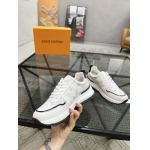 2026年2月21日入荷新作Louis Vuitton靴/スニーカー人気商品★/誕生日プレゼント/流行/高品質/JY工場