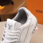 2026年2月21日入荷新作Louis Vuitton靴/スニーカー人気商品★/誕生日プレゼント/流行/高品質/JY工場