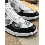 2026年2月21日入荷新作Louis Vuitton靴/スニーカー人気商品★/誕生日プレゼント/流行/高品質/JY工場