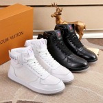 2026年2月21日入荷新作Louis Vuitton靴/スニーカー人気商品★/誕生日プレゼント/流行/高品質/JY工場