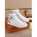 2026年2月21日入荷新作Louis Vuitton靴/スニーカー人気商品★/誕生日プレゼント/流行/高品質/JY工場