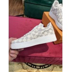 2026年2月21日入荷新作Louis Vuitton靴/スニーカー人気商品★/誕生日プレゼント/流行/高品質/JY工場