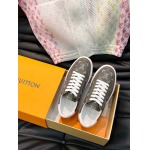 2026年2月21日入荷新作Louis Vuitton靴/スニーカー人気商品★/誕生日プレゼント/流行/高品質/JY工場