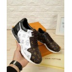 2026年2月21日入荷新作Louis Vuitton靴/スニーカー人気商品★/誕生日プレゼント/流行/高品質/JY工場