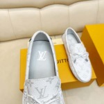 2026年2月21日入荷新作Louis Vuitton靴/スニーカー人気商品★/誕生日プレゼント/流行/高品質/JY工場