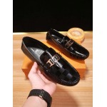 2026年2月21日入荷新作Louis Vuitton靴/スニーカー人気商品★/誕生日プレゼント/流行/高品質/JY工場