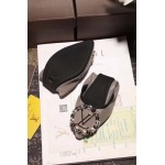 2026年2月21日入荷新作Louis Vuitton女性靴人気商品★/誕生日プレゼント/流行/高品質/JY工場Size:35-41