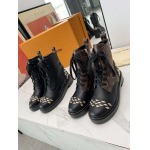 2026年2月21日入荷新作Louis Vuitton女性靴人気商品★/誕生日プレゼント/流行/高品質/JY工場Size:35-41