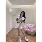 2026年2月26日入荷早春新作Miumiuハーフスカートファッション/誕生日プレゼント/贈り物 can工場