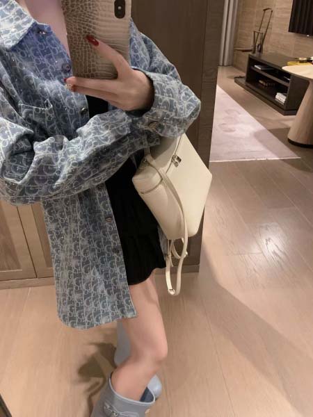 2026年2月26日入荷早春新作DIORデニムのシャツファッ...