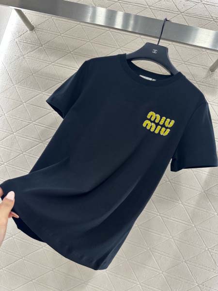 2026年3月6日入荷早春新作 Miumiuファッション/誕生日プレゼント/贈り物 can工場