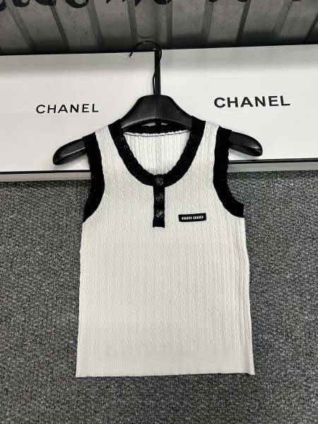 2026年3月6日入荷早春新作 Miumiu女性用ファッション/誕生日プレゼント/贈り物 can工場