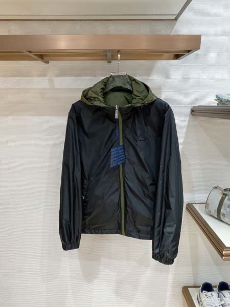 2026年3月6日入荷春秋新作Pradaジャケット高品質DH工場