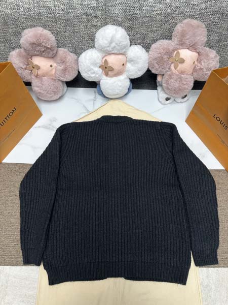 2026年3月13日新作Prada ニットカーディガン  原版復刻人気商品/誕生日プレゼント/FF工場