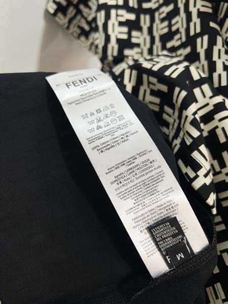 2026年3月17日新作FENDI半袖 tシャツ人気商品/誕生日プレゼント/FF工場