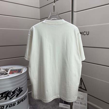 2026年3月17日新作Fendi半袖 tシャツ人気商品/誕生日プレゼント/FF工場