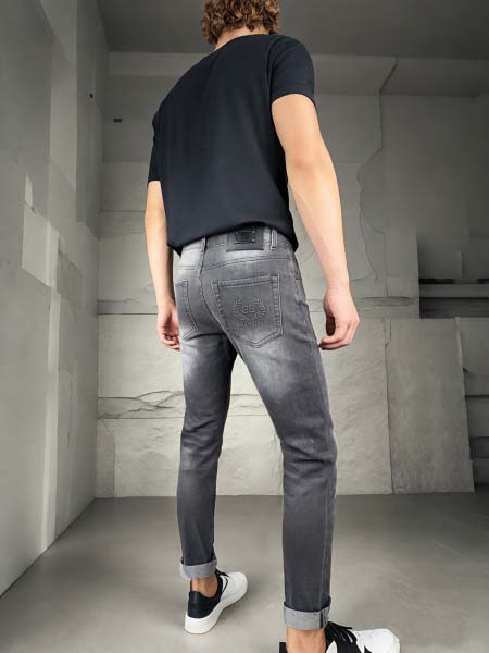 2026年3月18日春夏新作ファッション高品質Balenciagaジーパン luols工場