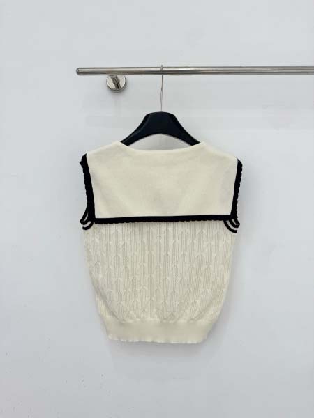 2026年3月9日入荷早春新作MIUMIU女性用ファッション/誕生日プレゼント/贈り物 can工場