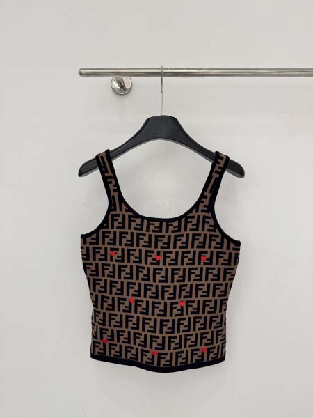 2026年3月21日入荷早春新作Fendi女性用ファッション/誕生日プレゼント/贈り物 can工場