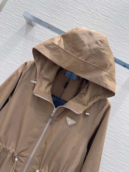 2026年3月22日入荷早春新作Prada女性用ファッション/誕生日プレゼント/贈り物 can工場