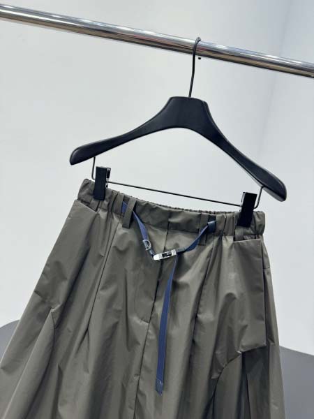 2026年3月22日入荷早春新作Pradaスカート女性用ファッション/誕生日プレゼント/贈り物 can工場