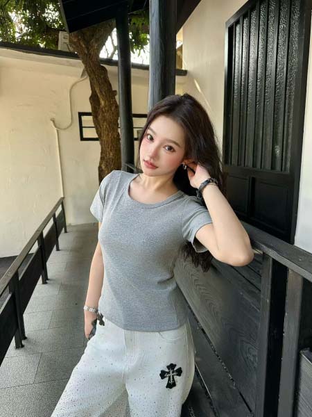 2026年3月22日入荷早春新作Chrome hearts女性用ファッション/誕生日プレゼント/贈り物 can工場