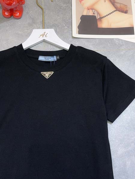 2026年3月22日入荷早春新作Prada女性用ファッション/誕生日プレゼント/贈り物 can工場