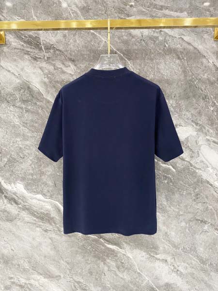 2026年3月23日入荷新作GUCCI半袖 tシャツ 超厳選★高級品/誕生日プレゼント/OM工場