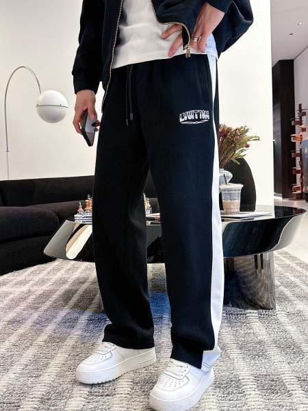 2026年3月23日入荷新作Louis Vuittonスーツ上下 超厳選★高級品/誕生日プレゼント/OM工場