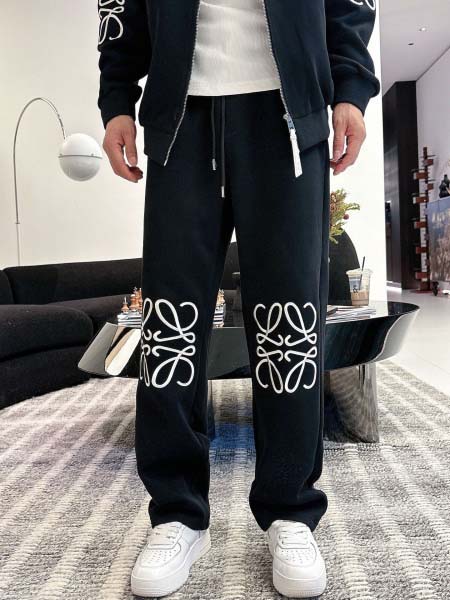 2026年3月23日入荷新作Loeweスーツ上下 超厳選★高級品/誕生日プレゼント/OM工場