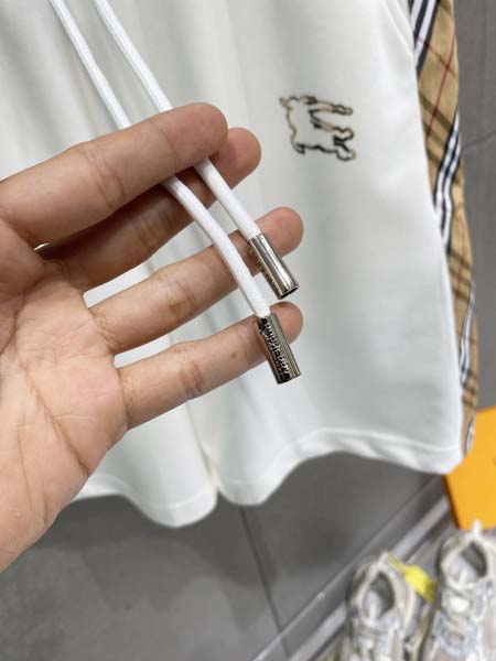 2026年3月23日入荷新作Burberry スーツ上下 超厳選★高級品/誕生日プレゼント/OM工場