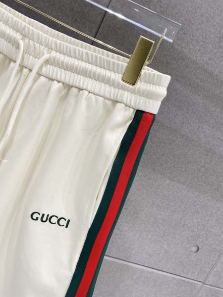 2026年3月23日入荷新作Gucciスーツ上下 超厳選★高級品/誕生日プレゼント/OM工場
