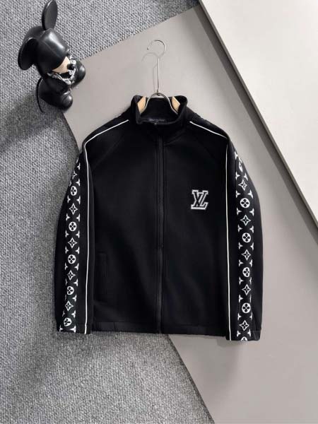 2026年3月25日入荷新作Louis Vuitton上下セット 超厳選★高級品/誕生日プレゼント/OM工場