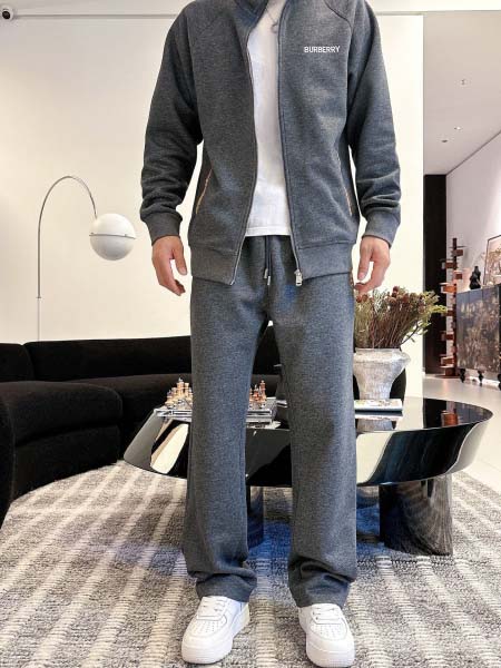 2026年3月25日入荷新作Burberry上下セット 超厳選★高級品/誕生日プレゼント/OM工場