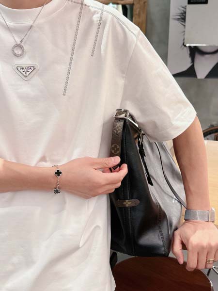 2026年3月28日入荷新作Prada半袖Tシャツ春夏高品質超厳選★入手困難/LD工場