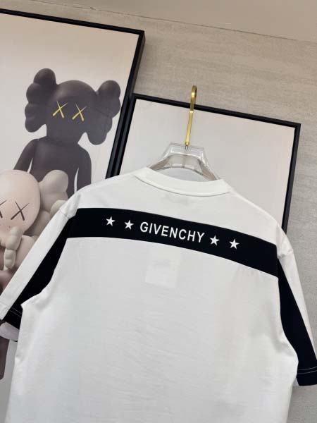 2026年3月30日入荷新作Givenchy半袖Tシャツ春夏高品質超厳選★入手困難/LD工場