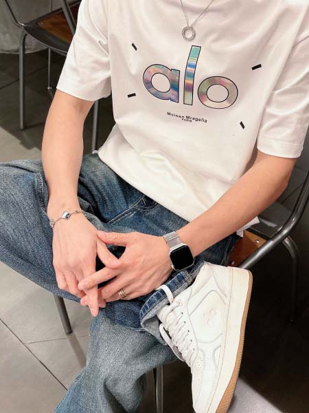 2026年3月30日入荷新作Alo半袖Tシャツ春夏高品質超厳選★入手困難/LD工場